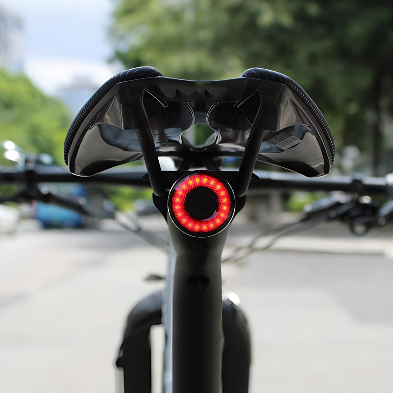 自転車ブレーキライト スマートバイクテールセンシングライト  - Cycling Commuting のレビューと価格