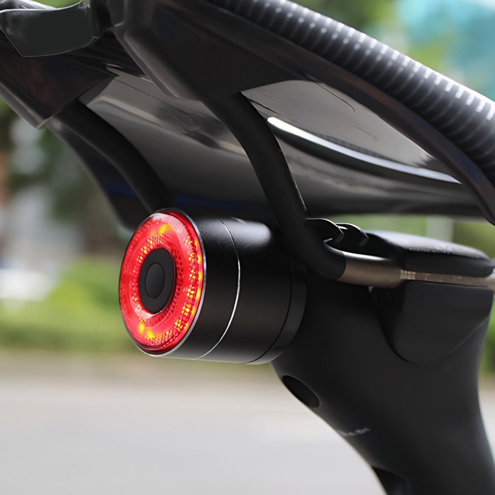 自転車ブレーキライト スマートバイクテールセンシングライト  - Cycling Commuting のレビューと価格