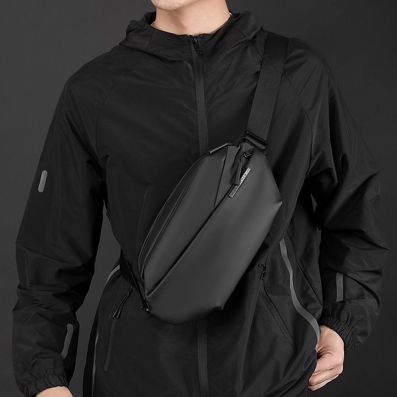 軽量ナイロン防水メンズクロスボディバッグ、機能的なサイクリン - Waterproof Cycling Commute のレビューと価格